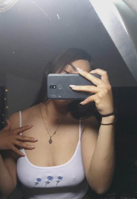 Anna Castillo Nacktbilder von OnlyFans geleakt