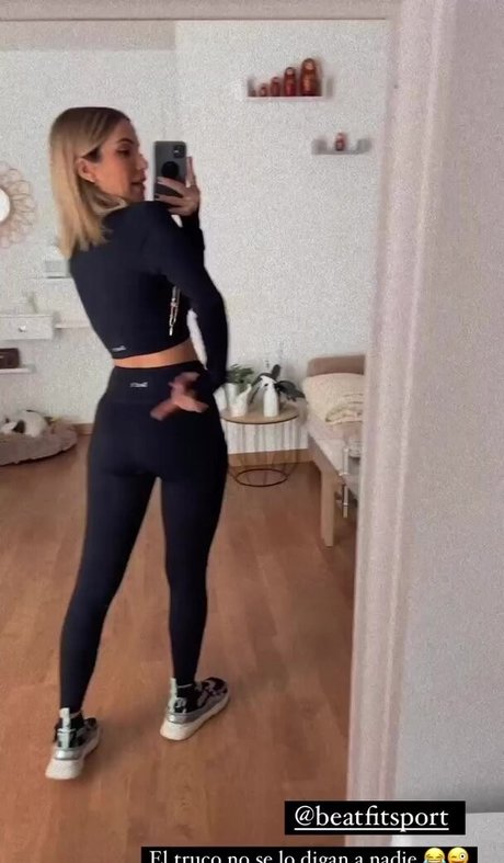 erdbeermilch onlyfans Pornografie Medien