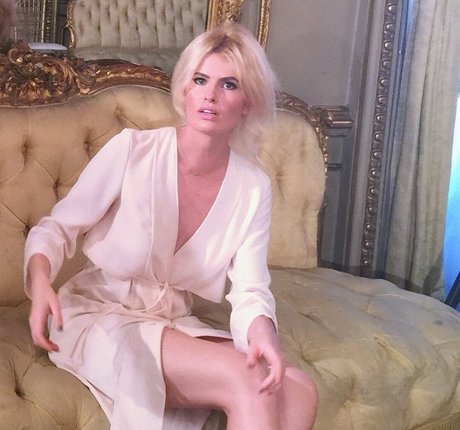 Adriana Abenia Nacktbilder von OnlyFans geleakt