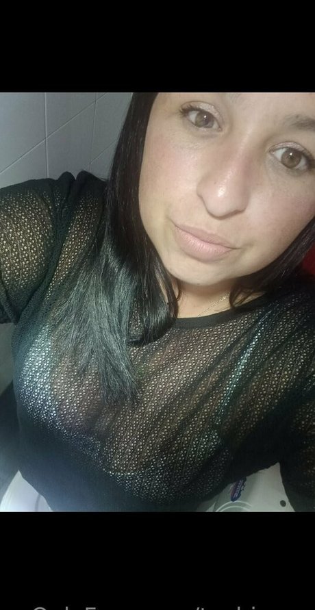 tuchinase OnlyFans nackte Brüste