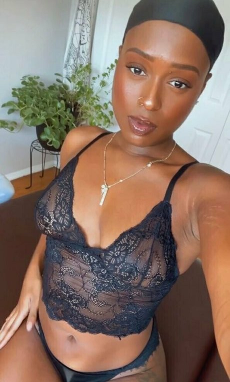 kysersaiso Leaks von OnlyFans