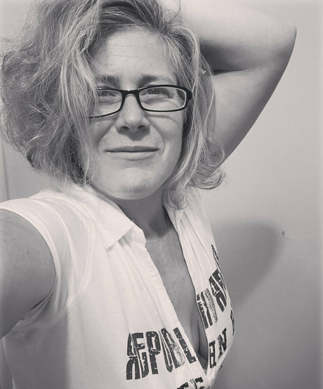 khariscurves Bilder OnlyFans