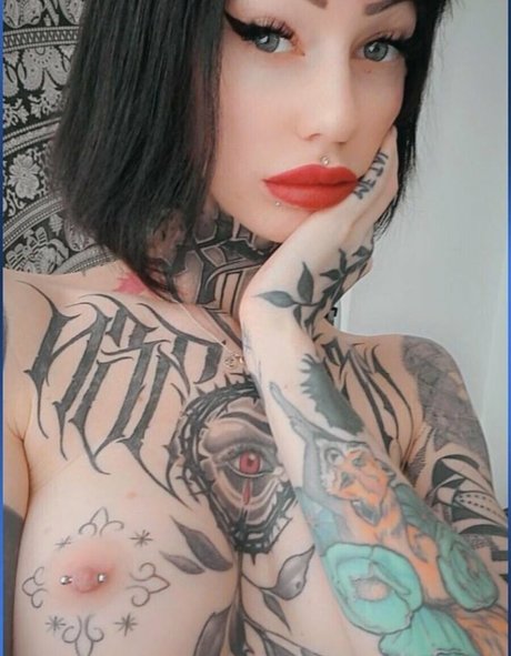 Serjenfox OnlyFans geleakt.