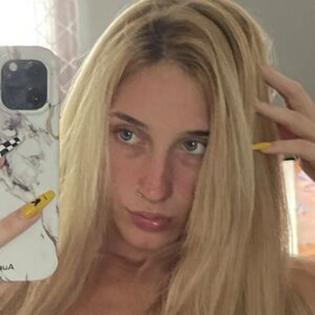 Letsbesweetlikesuga OnlyFans-Bilder