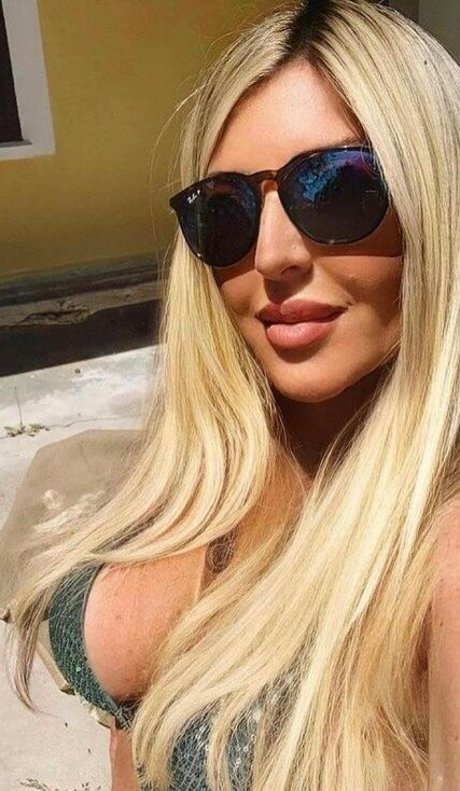 Flaviana Basta Nacktbilder OnlyFans geleakt