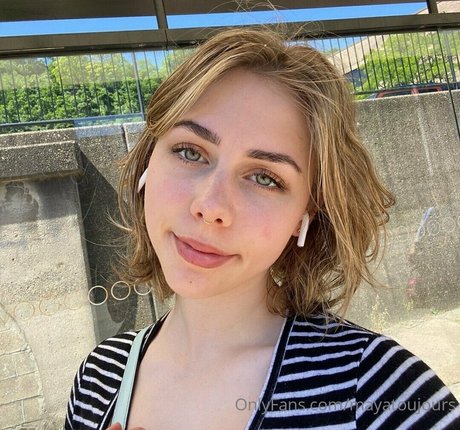 mayaruefree OnlyFans-Pornoleak