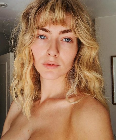 Eve Delf Nacktbilder OnlyFans