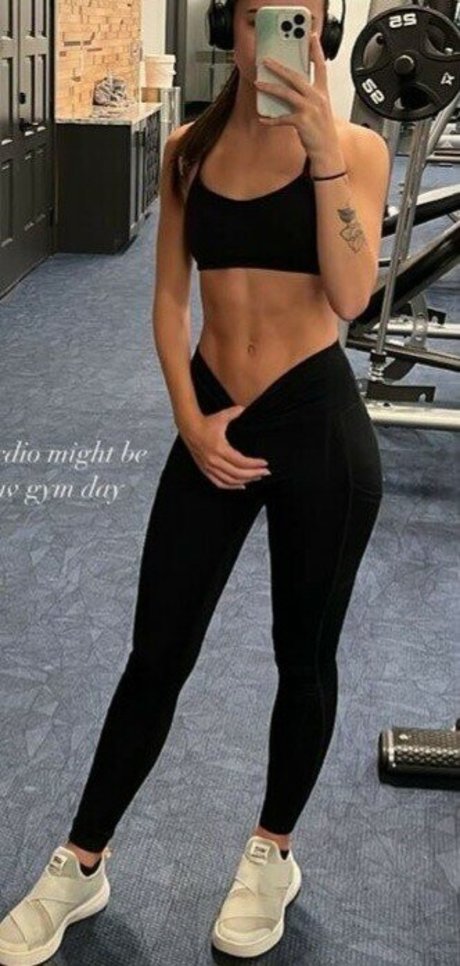 Bitty 01 OnlyFans Sextape