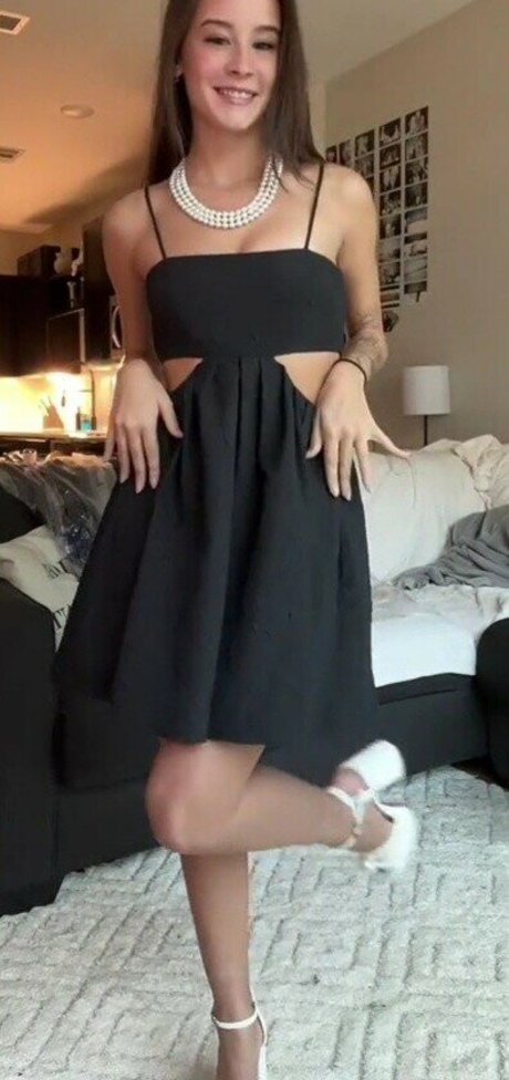 Bitty 01 Nacktbilder von OnlyFans geleakt