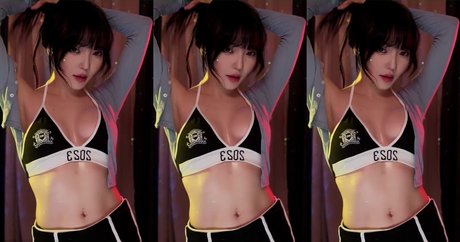 yoon froggy OnlyFans Fotos