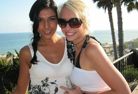 loucharmellefree XXX OnlyFans