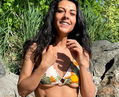 loucharmellefree OnlyFans Joi