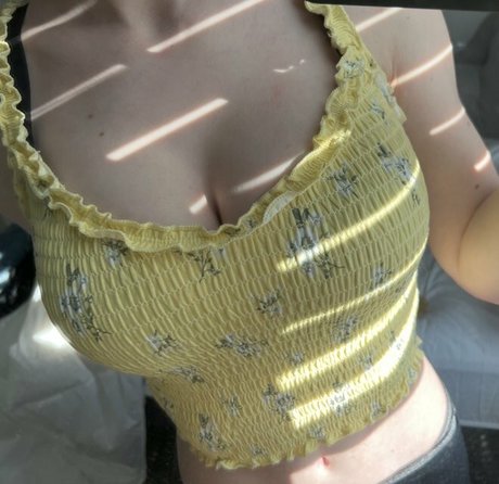 Emiyuh Leaked OnlyFans Sex