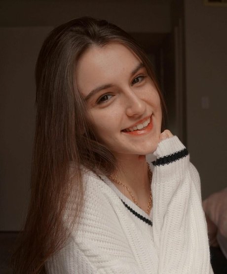 Maggie Roscher Only ...