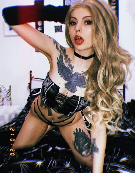 Faerie Blossom Oben ohne OnlyFans