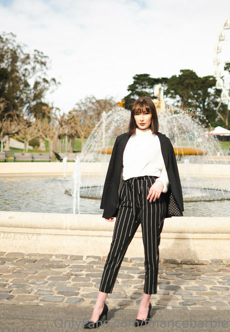 financebarbie OnlyFans Nacktfotos