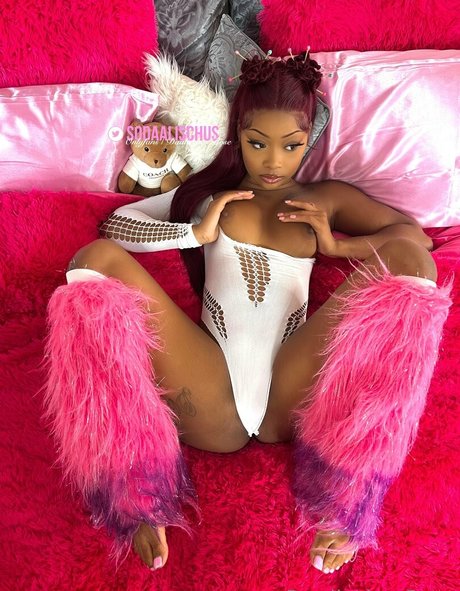 daalischusrose OnlyFans geleakte Brüste