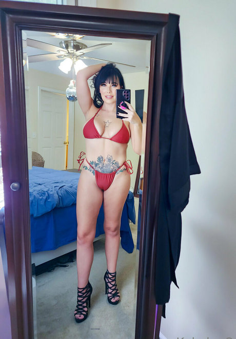 kekelou2 OnlyFans-Model