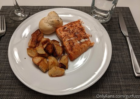 gutfuzz OnlyFans Sex