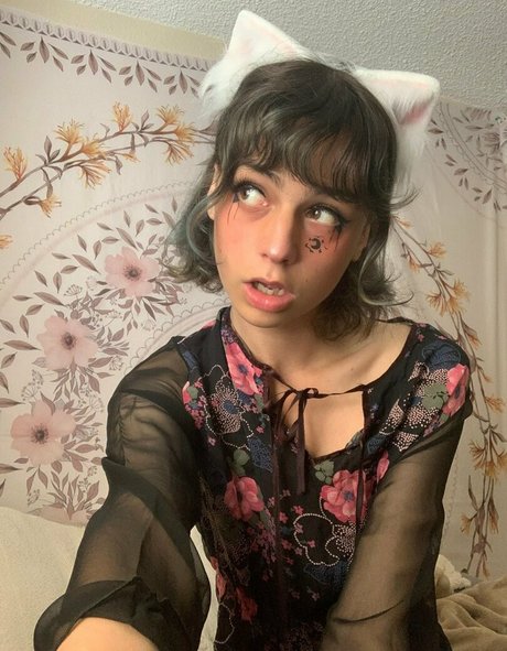 cdbell Nacktbilder OnlyFans