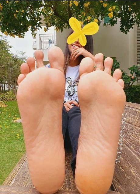 tallfeetdoll15 Nacktbilder OnlyFans Leak