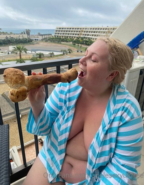 adelesexyukfree Kostenloses OnlyFans