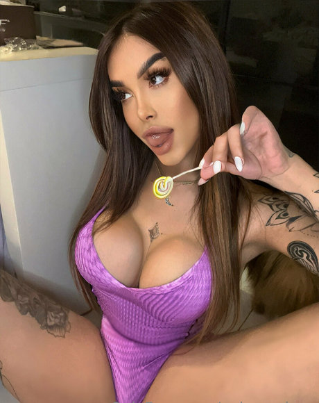 onlysaraluna OnlyFans