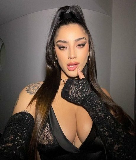 Belenegri OnlyFans Bilder nackt