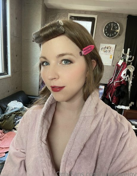 junelovejoy OnlyFans Mega