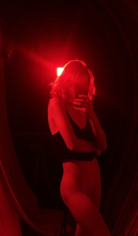 ivi ivinskaya OnlyFans