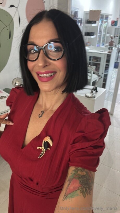 lovely maria OnlyFans Brüste Bild