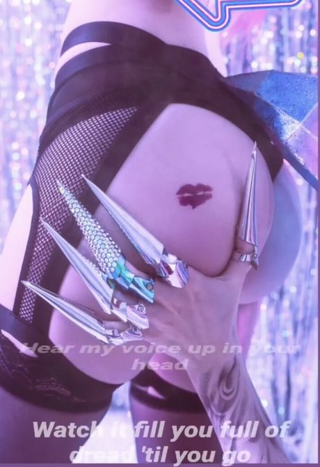 Hologana OnlyFans-Fotos