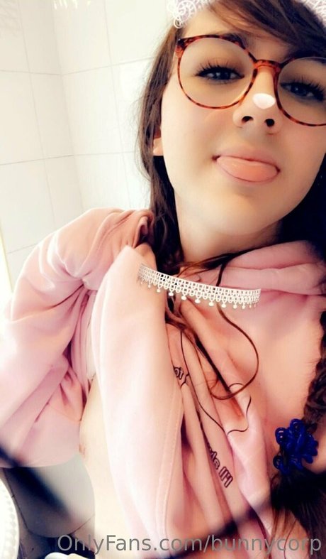 bunnycorp Leaks von OnlyFans