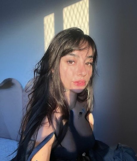 Caputile Sextape OnlyFans Nacktbilder