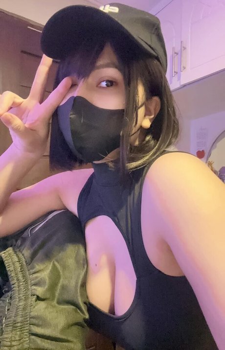 Ai Natsumi Nacktbilder von OnlyFans