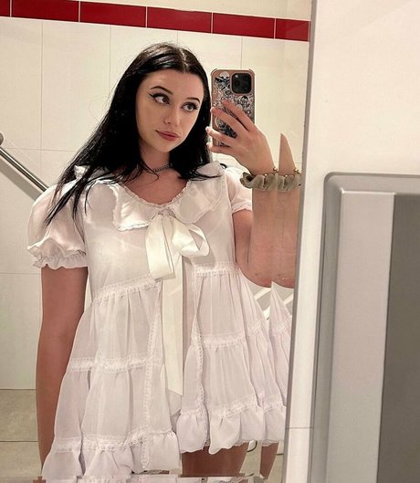 LivBev OnlyFans Fotos