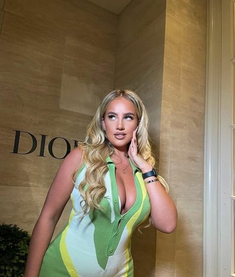 LAURA GOLD Nacktbilder geleakt OnlyFans Aufgedeckt