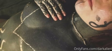 Imali3n Nacktbilder von OnlyFans geleakt