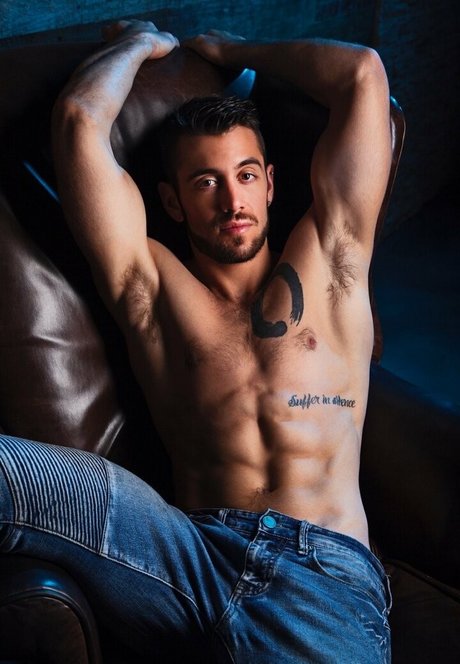 dante colle OnlyFans Gratis-Inhalte