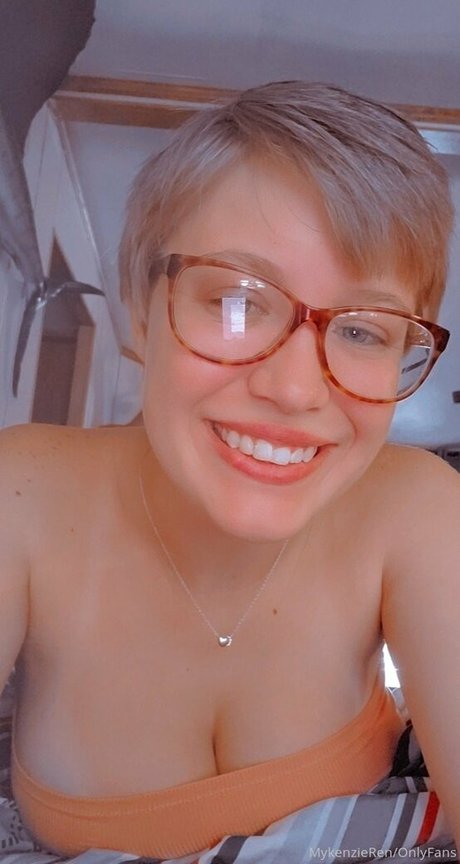 mykenzieren OnlyFans Pornografie