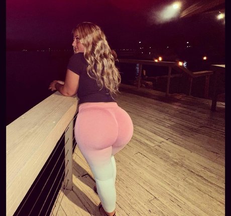 WhiteGirlRoseee OnlyFans Sextape