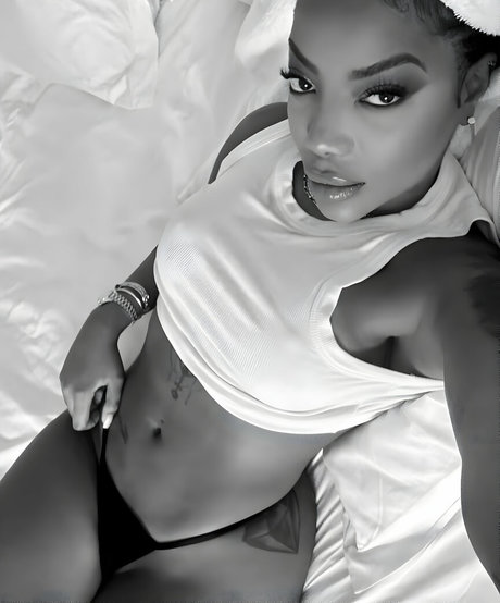 Ludmilla Nacktbilder von OnlyFans geleakt