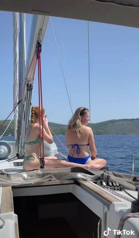 Rosyshimmer OnlyFans-Leaks