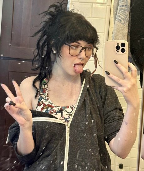 NotSaige OnlyFans Beiträge