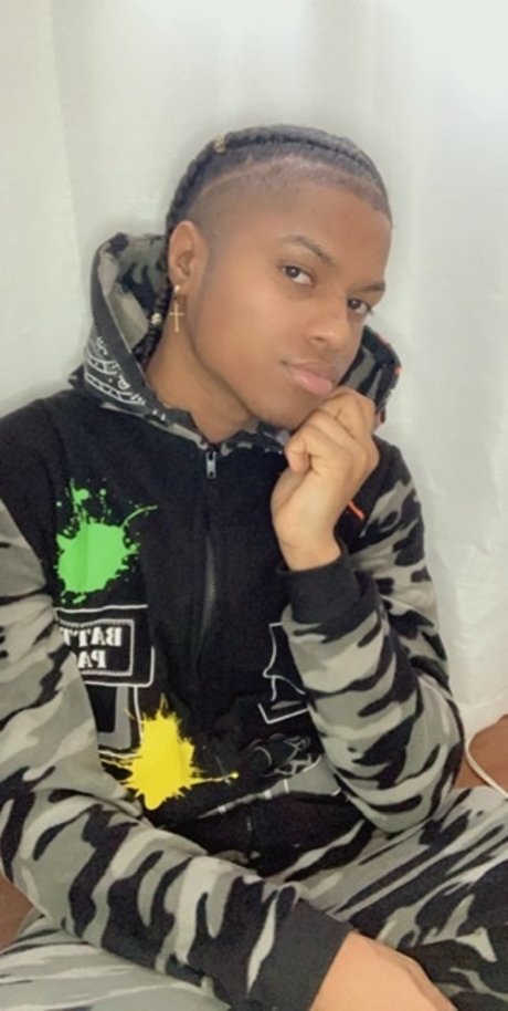 OfficialMikey242 Titten OnlyFans