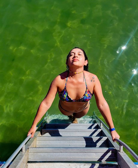 adrianaoficial OnlyFans Arsch Leak