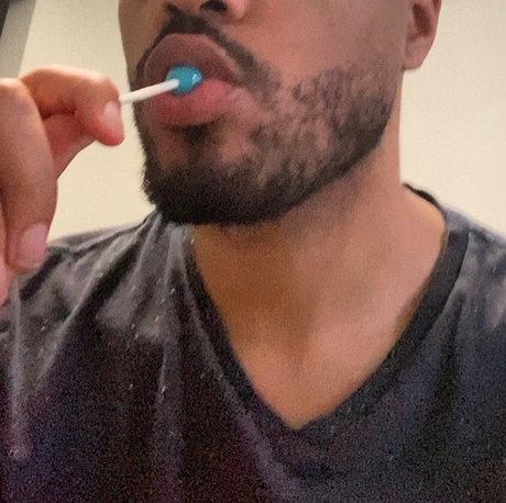 Pulgarcito OnlyFans explizite Inhalte