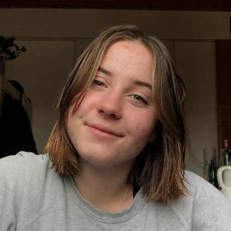 Norma OnlyFans Pornografie