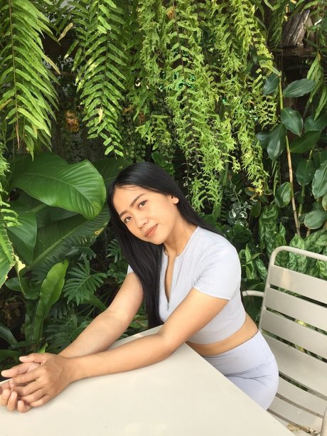 Na phak C_ OnlyFans geleakte Pornografie