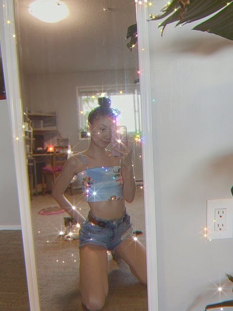 Kira Dawn FREE OnlyFans-Bilder